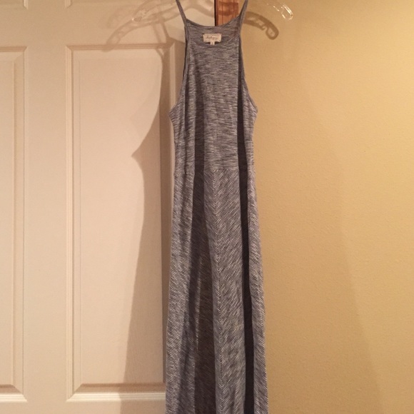 Ann Taylor loft Lou & Grey dress
