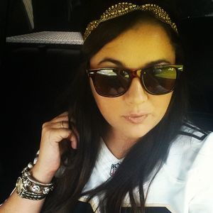 Meet your Posher, Casey