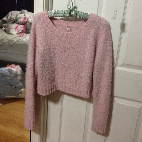 Pink fuzzy crop top