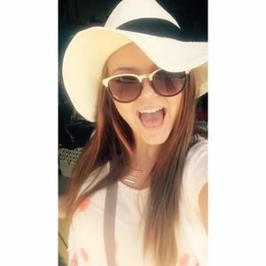 Meet your Posher, Hailey