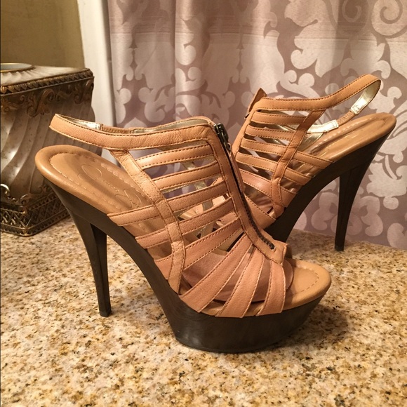 Jessica Simpson "GOBOW" Heels Sz. 6