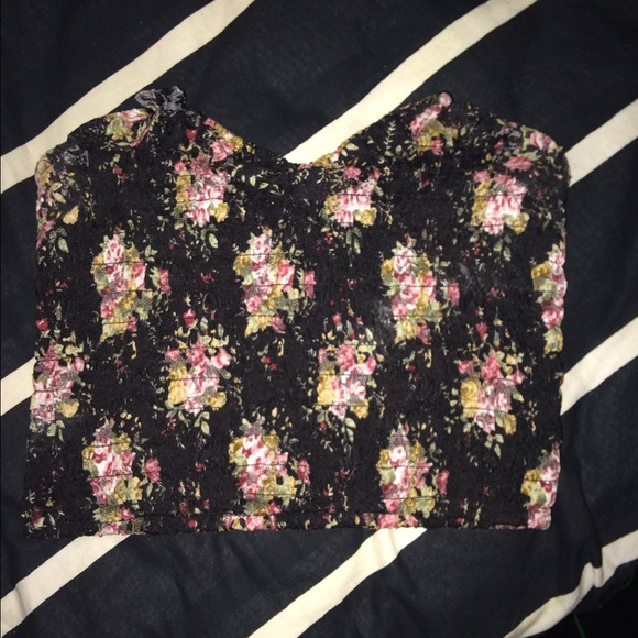 Kimchi Blue Strapless Floral Crop Top - Picture 1 of 3