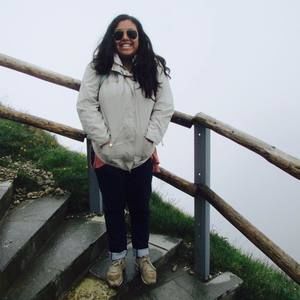 Meet your Posher, Ana