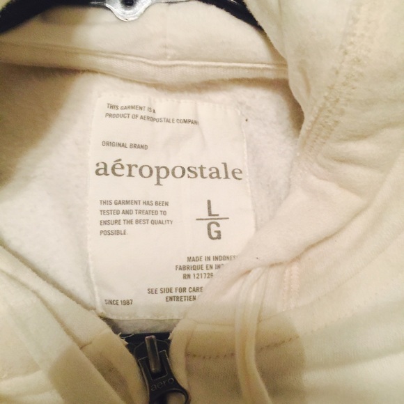 Aeropostale sweater - Picture 2 of 2