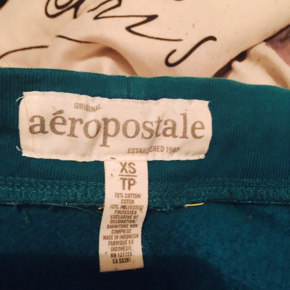 Aeropostale sweats - Picture 2 of 2