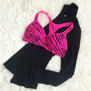 👙 Yoga Push-Up Sports Bra from PINK 👙