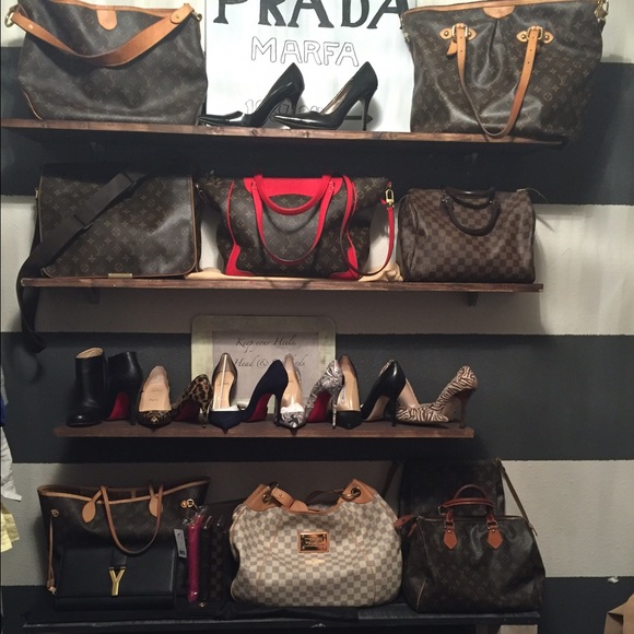 Meet your Posher: Rachel π - Picture 4 of 4