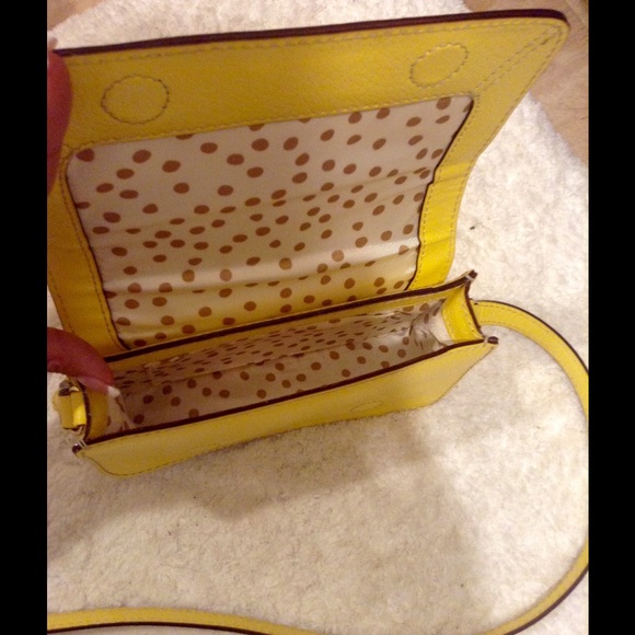 Kate spade leather crossbody👜 - Picture 4 of 4