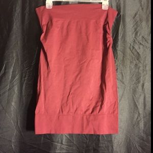 🎀SALE🎀 Maroon stretchy tube top