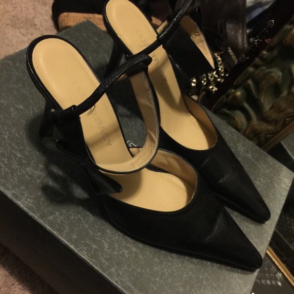 Pumps - Picture 2 of 3