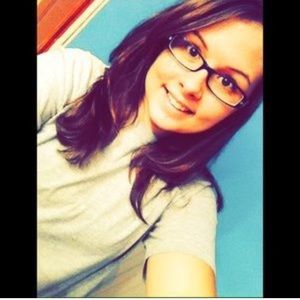 Meet your Posher, Alysa