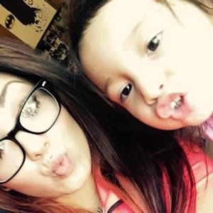 Meet your Posher, Monica