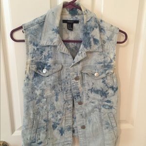 Acid wash denim vest