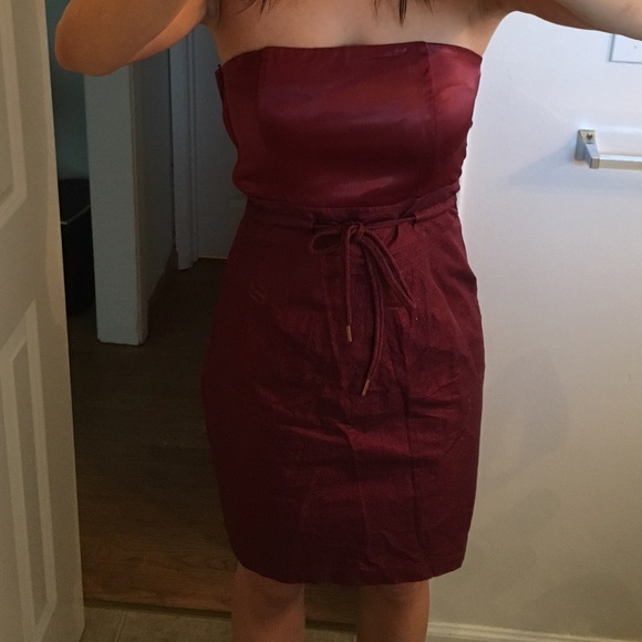 🚫BUNDLED🚫Burgundy cocktail dress - Picture 2 of 4