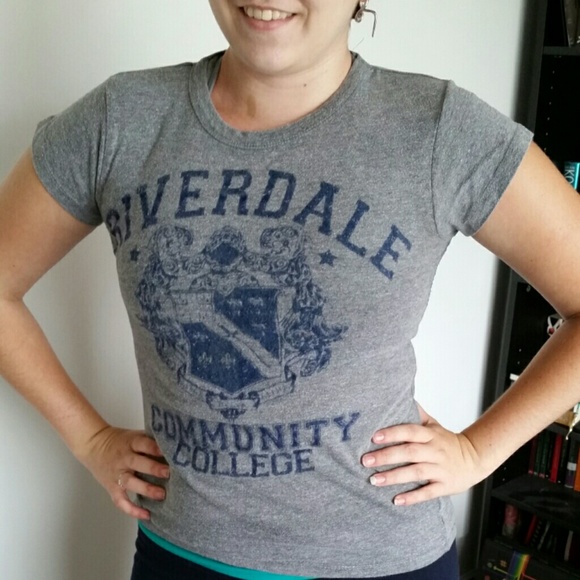 Comfy grey top