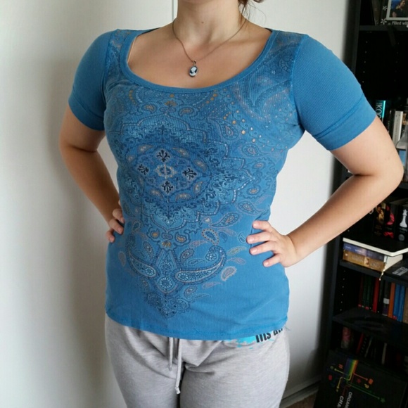 Blue short sleeve shirt