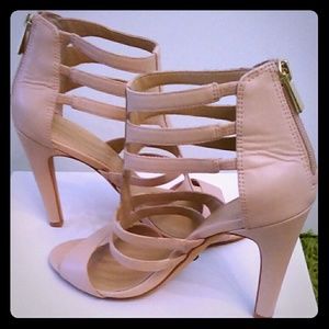 BCBGeneration Nude Pumps Size 8