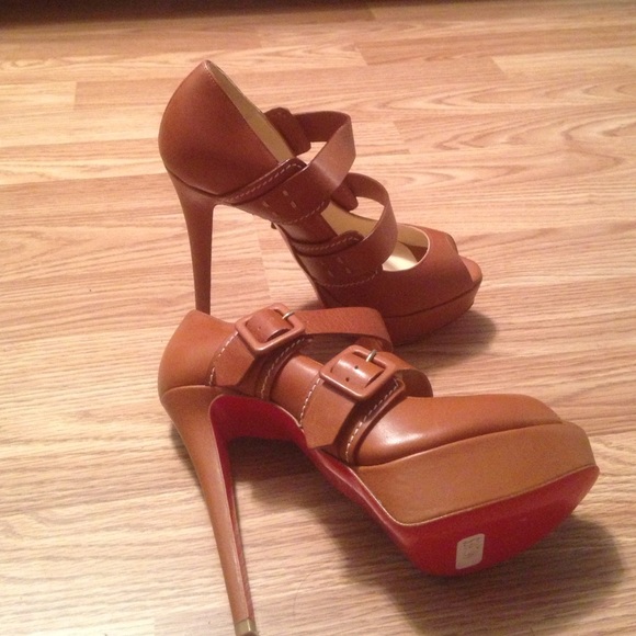 SOLD Christian Louboutin Bikiki Leather Mary Jane - Picture 4 of 4