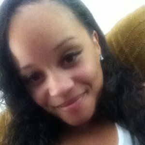 Meet your Posher, Brittney