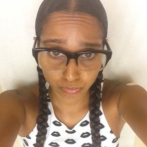 Meet your Posher, Jade