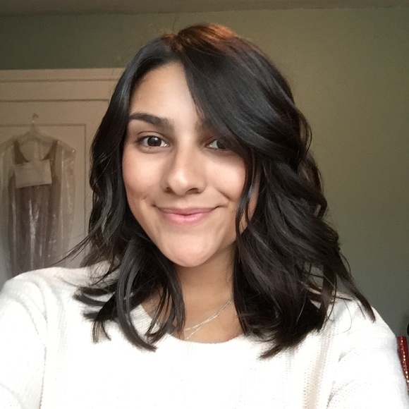 Meet your Posher, Jacquelyn - Picture 1 of 1