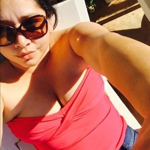 Meet your Posher, Teresa