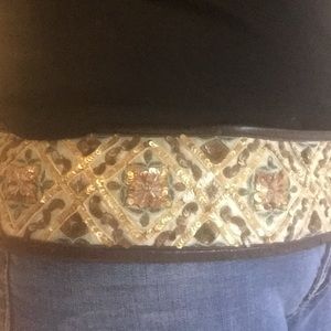 Beautiful Detailed Tie Belt