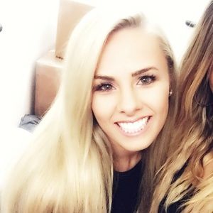 Meet your Posher, Courtney