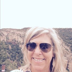 Meet your Posher, Shanna