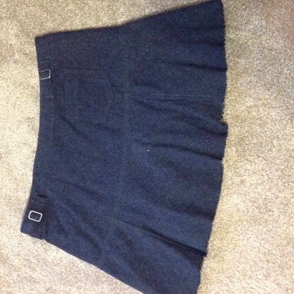 Dark grey skirt by American eagle - Picture 2 of 2