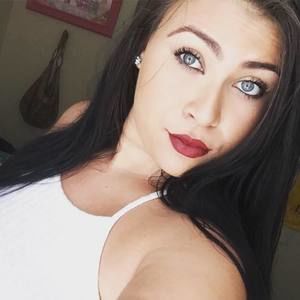 Meet your Posher, Desirée