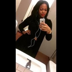 Meet your Posher, Christina