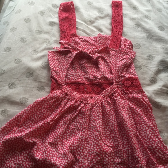 Hollister romper - Picture 2 of 3