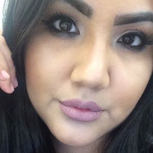 Meet your Posher, Karla