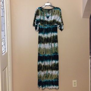 En Focus Studio dress - white/black/green/teal