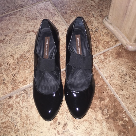 Adrienne Vittadini  Black  pumps