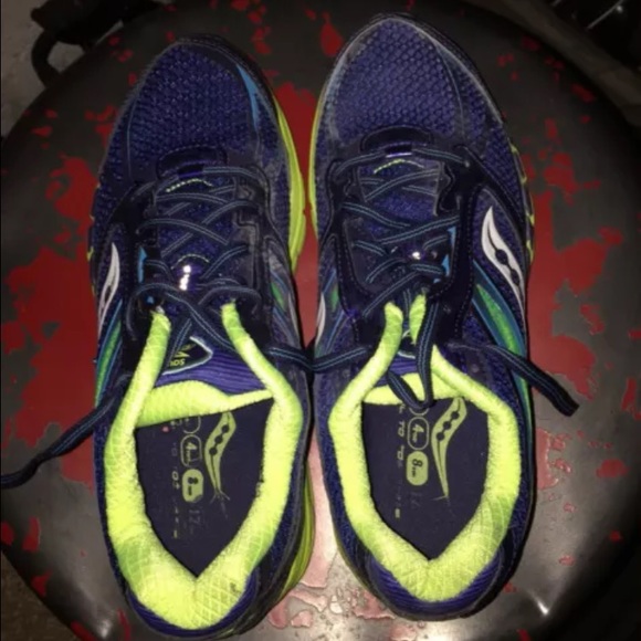Saucony Guide running shoes