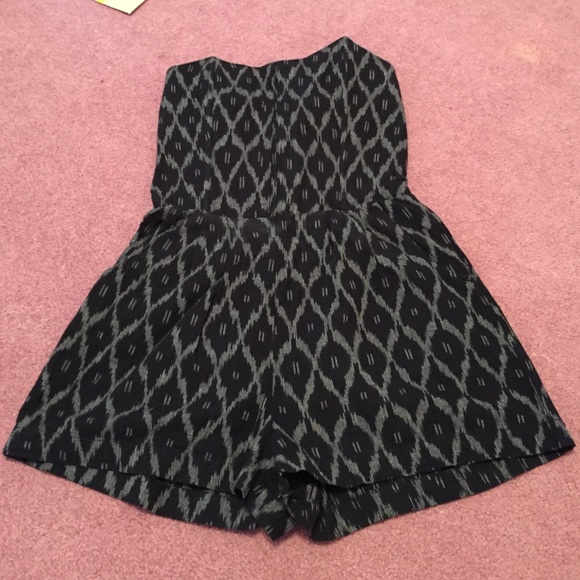 SOLD**Urban outfitters Strapless romper, worn once