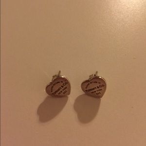 Return to Tiffany heart earrings