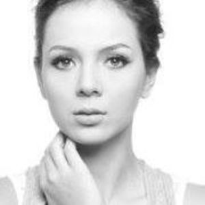 Meet your Posher, Angelika