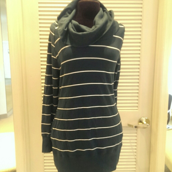 Hunter Green Cowl Neck Tunic