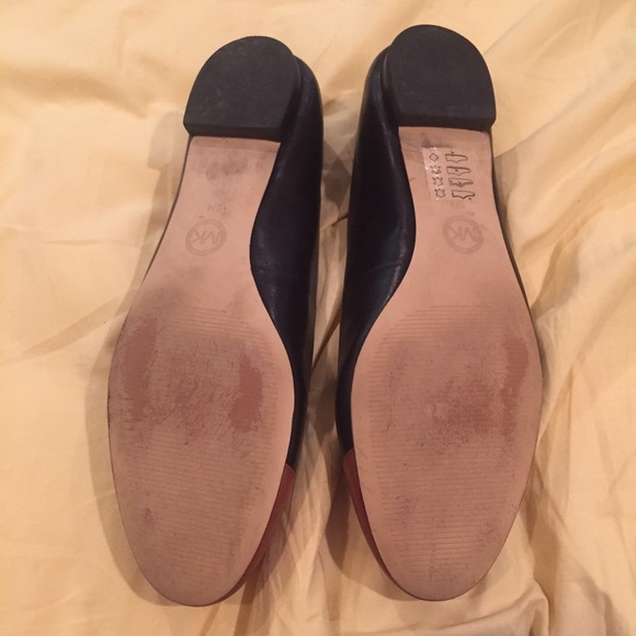 Michael Kors Flats - Picture 3 of 3