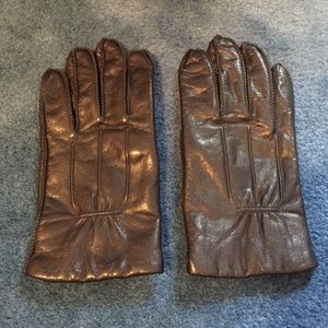 Men's black leather gloves