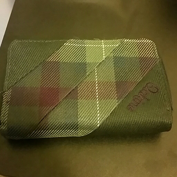Dakine wallet