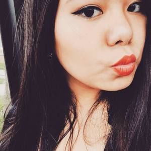 Meet your Posher, Eva