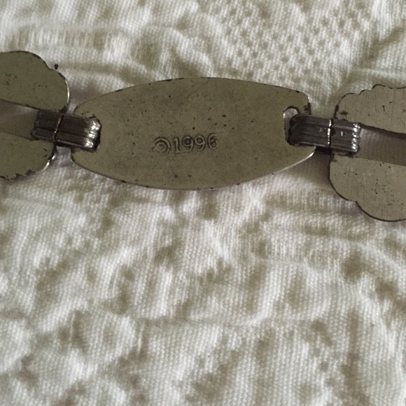 Adjustable silver tone belt - Picture 2 of 3