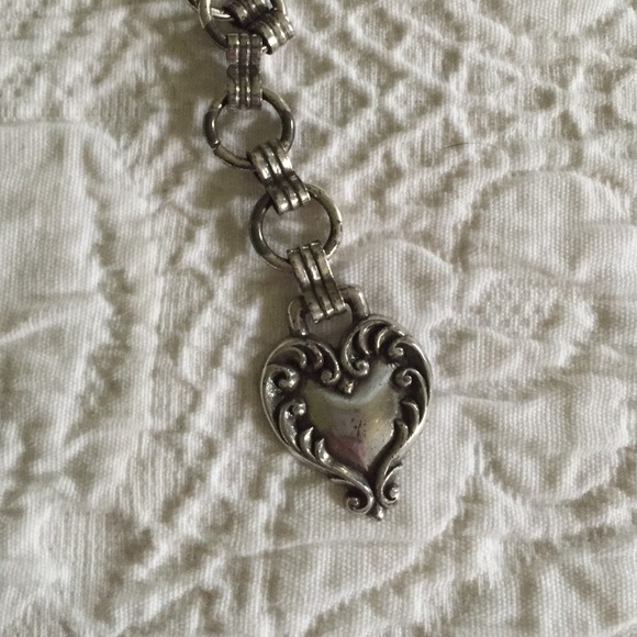 Adjustable silver tone belt - Picture 3 of 3