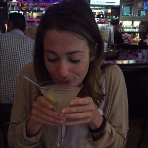 Meet your Posher, Regan