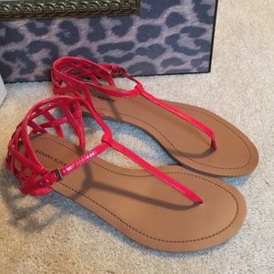 Banana Republic Red T strap Sandals. Size 7. New