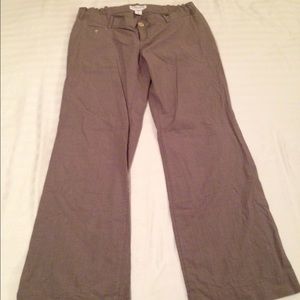 Brown maternity pants in great condition!